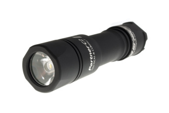 Фонарь Armytek Partner C2 v2 XM-L2 (Warm) 1120 лмн тёплый свет