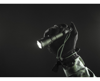 Фонарь тактический Armytek Dobermann Pro Magnet USB / XHP35.2 HI / Теплый /1400 лм (OLIVE) (F07501WO)