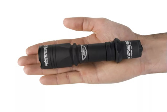 Фонарь тактический Armytek Dobermann Pro XHP35 (холодный свет) 1400 люмен