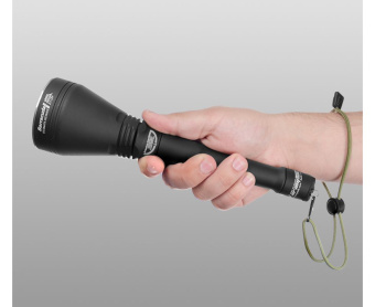 Фонарь тактический Armytek Barracuda Pro / XHP35 HI /Холодный свет/ 1500 лм  / 2x18650 или 1x18650
