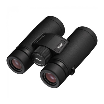 Nikon Monarch M7  10x42 (мин.расстояние фокус. 2,5м,водонепрониц.,стекло ED- для повышения яркости и четкости)